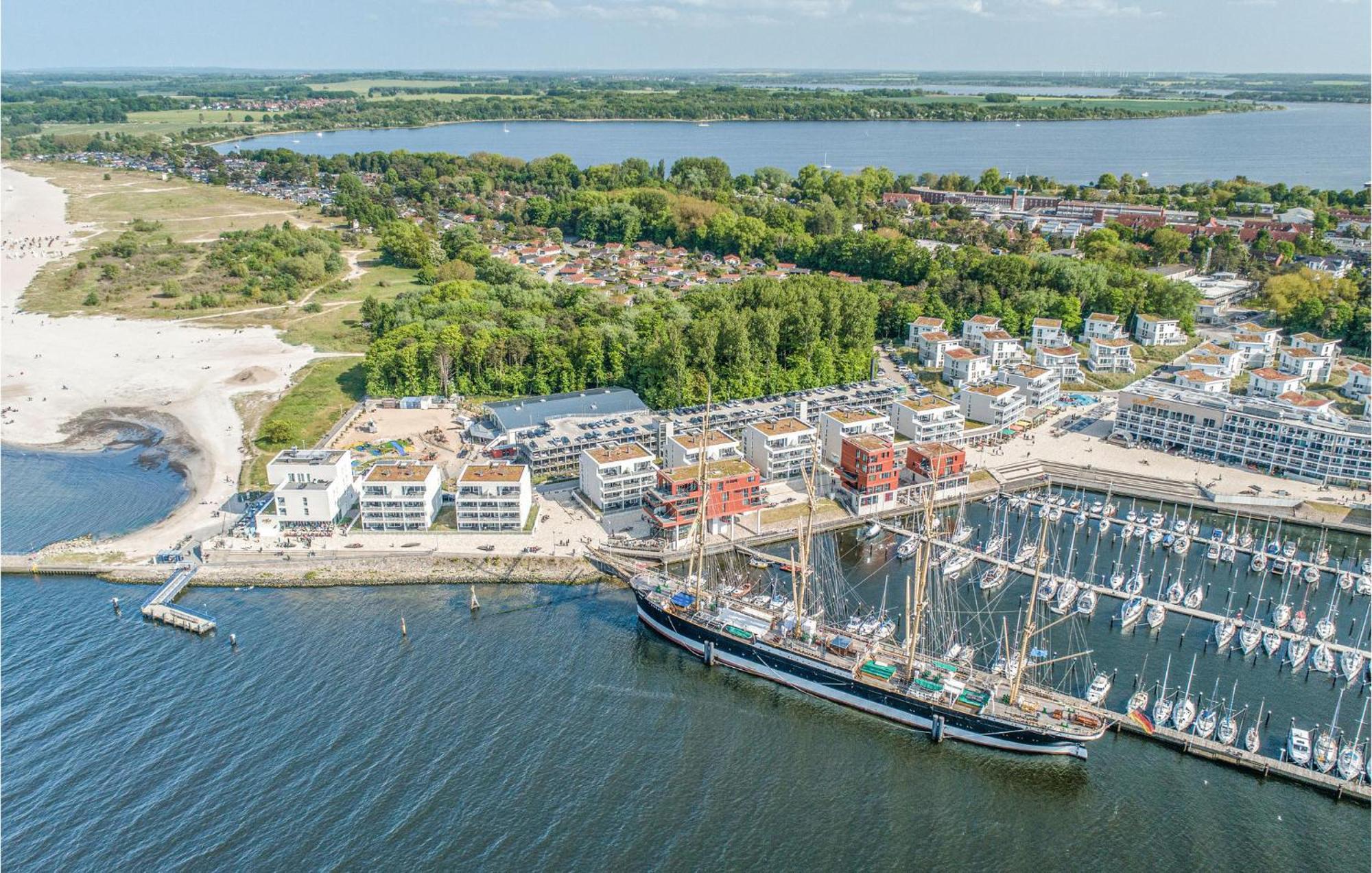 3 Bedroom Stunning Apartment In Luebeck Travemuende Exterior foto